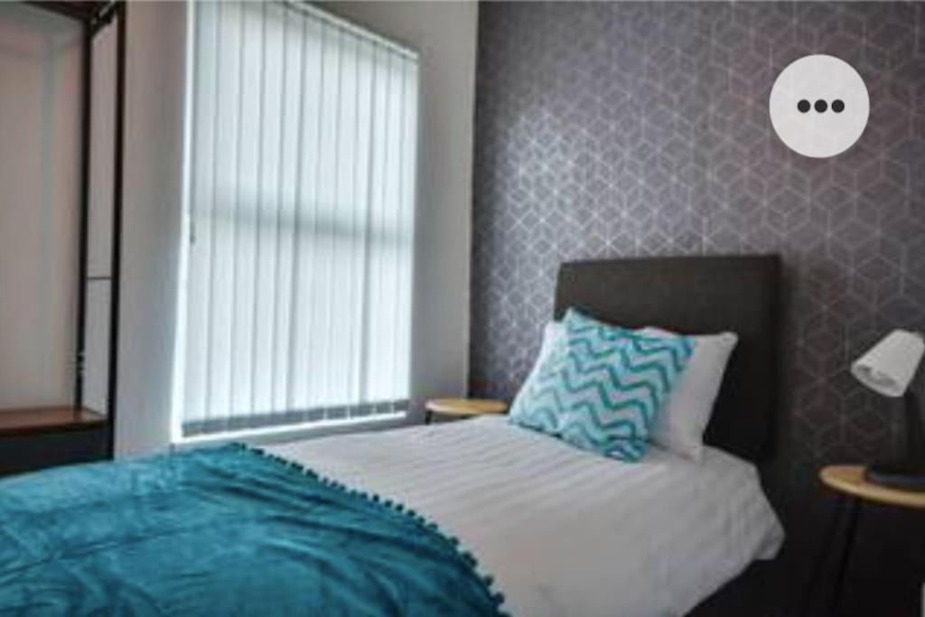 Antonio Str Liverpool 6 Beds Luaran gambar