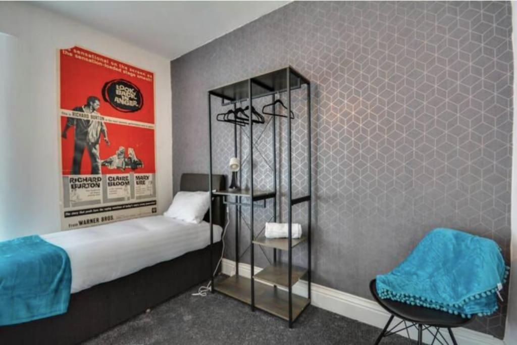 Antonio Str Liverpool 6 Beds Luaran gambar