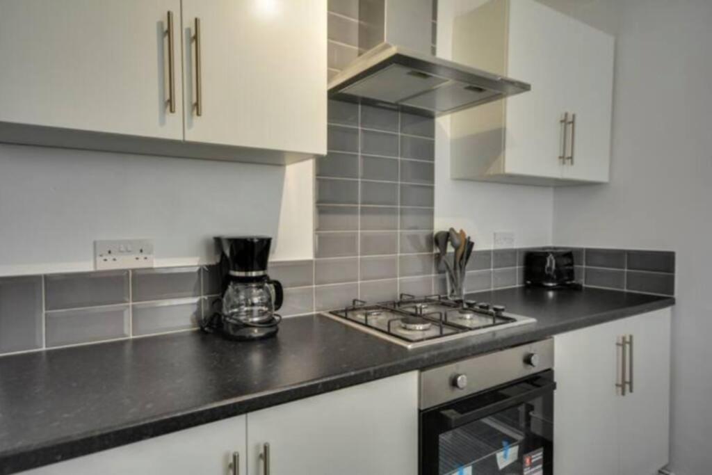 Antonio Str Liverpool 6 Beds Luaran gambar